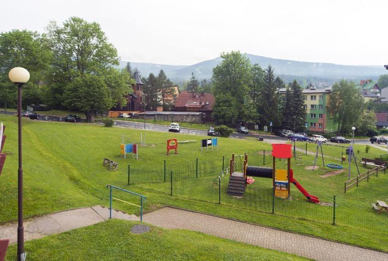 Trevilles Apartamenty - Granatowy Szklarska Poreba Dış mekan fotoğraf